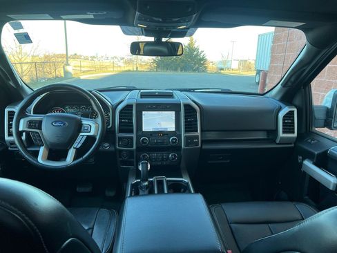 Used 2019 Ford F150 Lariat w/ Equipment Group 502A Luxury image 36