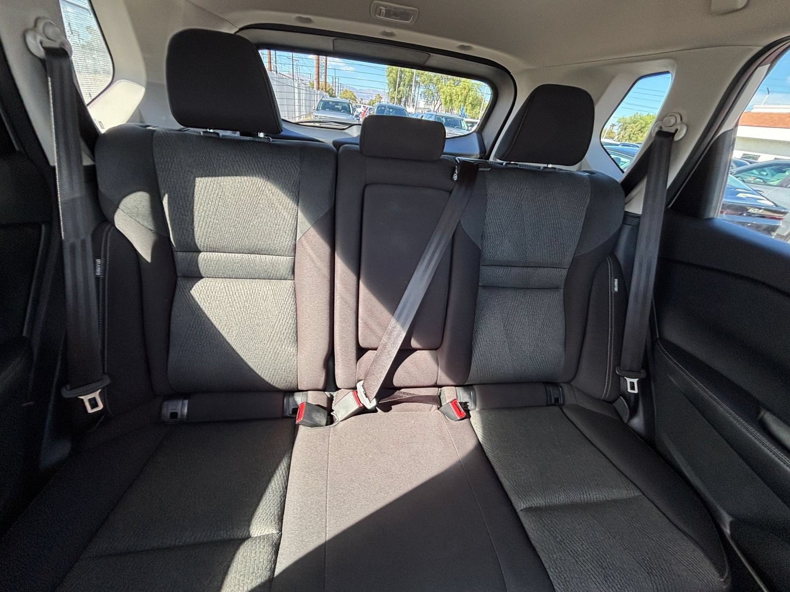 Used 2025 Nissan Rogue SV AWD/4WD image 39