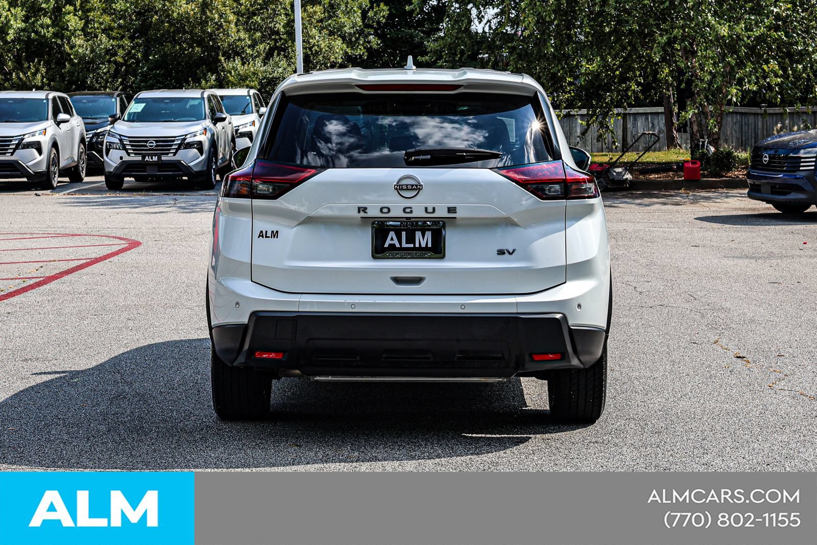 Used 2024 Nissan Rogue SV FWD image 12