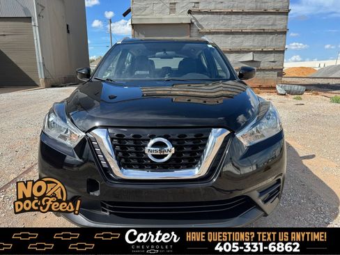 Used 2019 Nissan Kicks SV FWD image 8