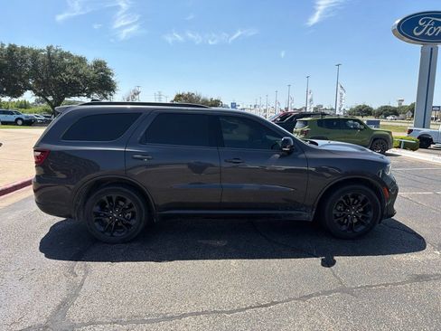 Used 2024 Dodge Durango GT RWD image 4