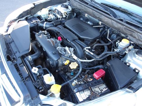 Used 2012 Subaru Legacy 2.5i Premium w/ All-Weather Pkg image 23