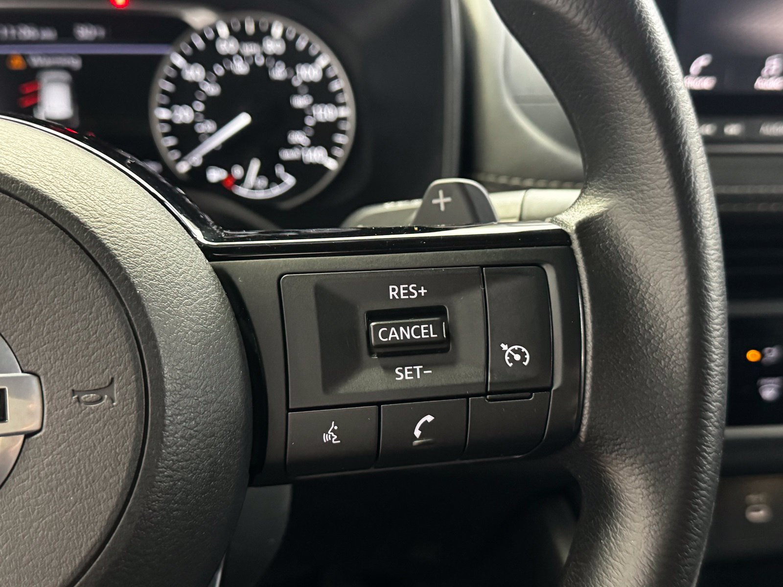 Used 2021 Nissan Rogue S AWD/4WD image 20