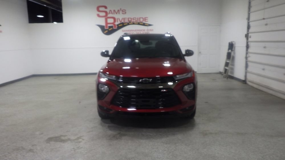 Used 2023 Chevrolet TrailBlazer RS w/ Sun and Liftgate Package AWD/4WD image 6