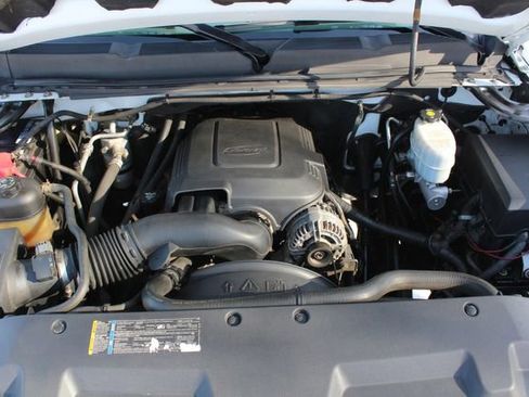 Used 2010 Chevrolet Silverado 3500 W/T image 16