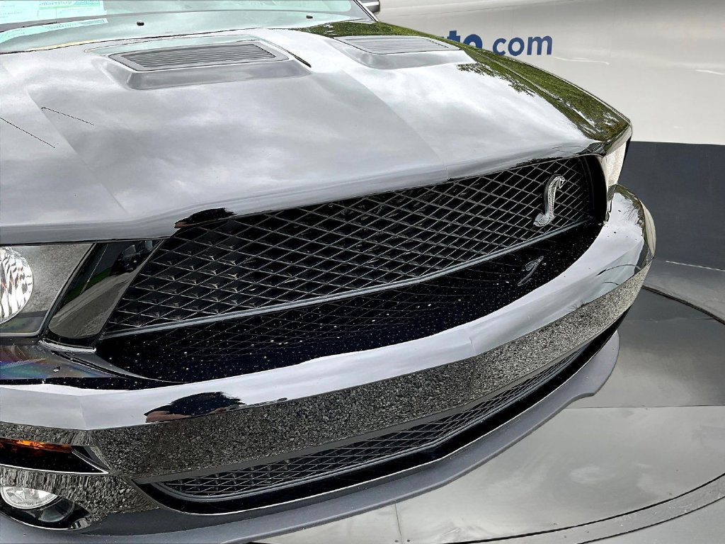 Used 2007 Ford Mustang Shelby GT500 RWD image 31