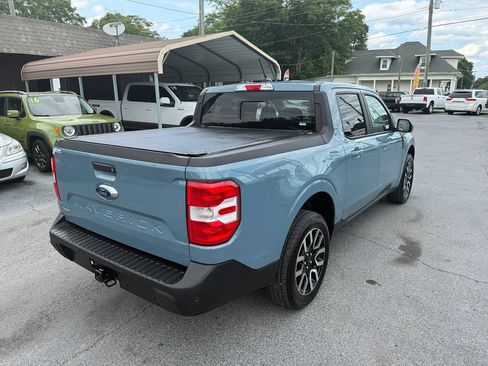 Used 2022 Ford Maverick Lariat w/ Lariat Luxury Package FWD image 3