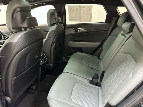 Used 2023 Kia Sportage X-Line w/ X-Line Premium Package image 19