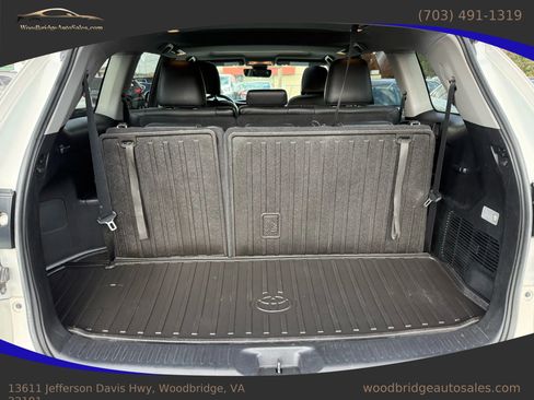 Used 2017 Toyota Highlander Limited image 34