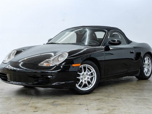 Used 2004 Porsche Boxster image 2