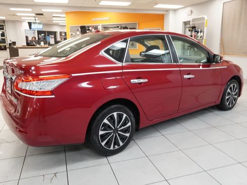 Used 2013 Nissan Sentra SV w/ Driver Pkg FWD image 11