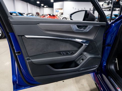 Used 2023 Audi RS 6 image 43