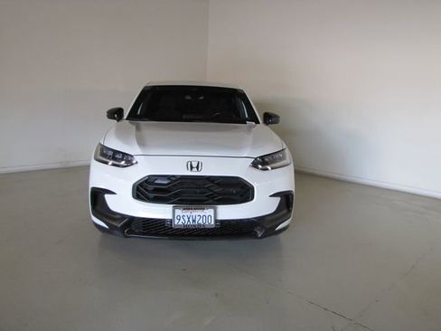 Certified 2023 Honda HR-V Sport image 2