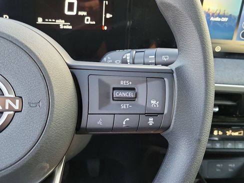 New 2026 Nissan Kicks SV image 7