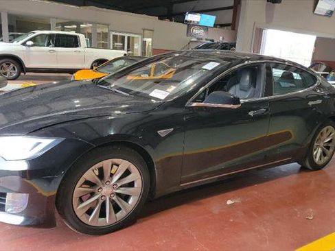 Used 2016 Tesla Model S 75 image 23
