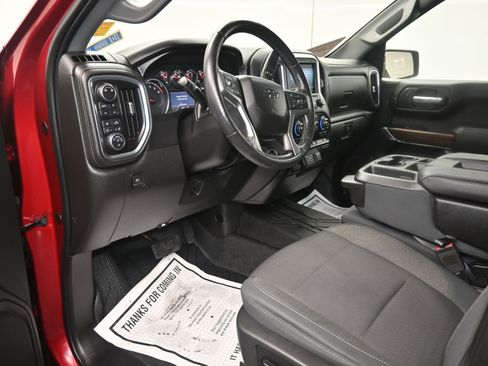 Used 2019 Chevrolet Silverado 1500 RST image 17