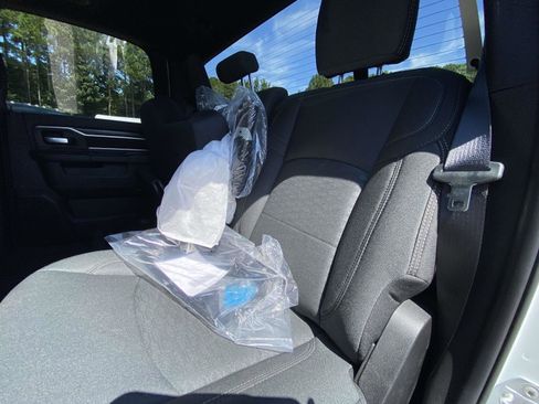 Used 2025 RAM 2500 Big Horn image 17