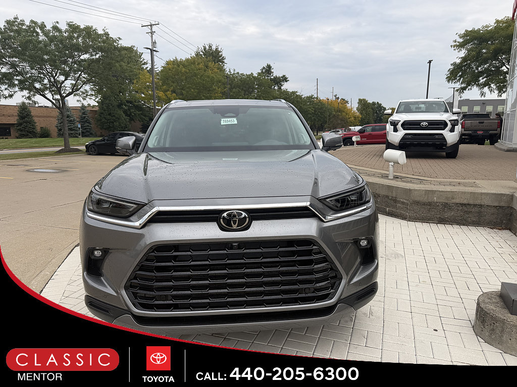 New 2026 Toyota Grand Highlander AWD image 4