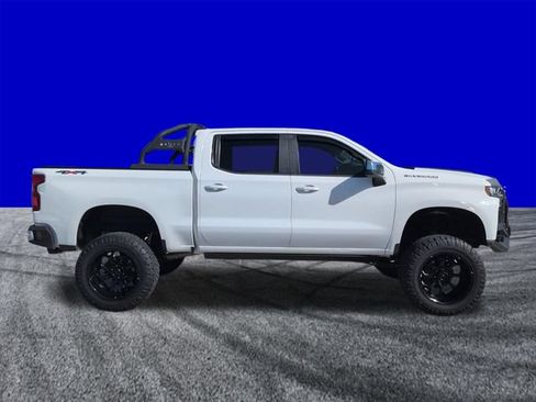 Used 2020 Chevrolet Silverado 1500 LT w/ All-Star Edition AWD/4WD image 3