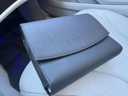 Used 2017 Mercedes-Benz S 550 Cabriolet image 32