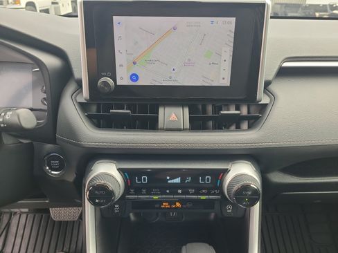 Used 2023 Toyota RAV4 XLE FWD image 18