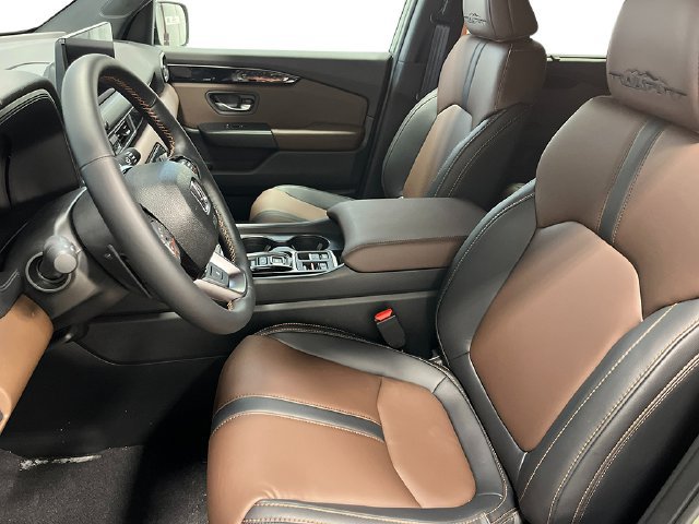 New 2026 Honda Pilot TrailSport image 16