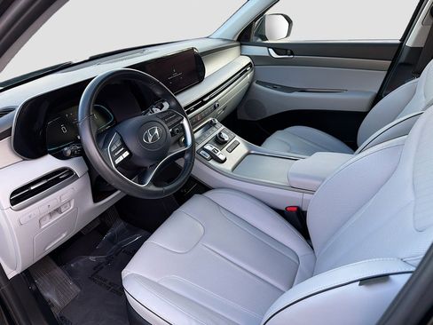 Used 2024 Hyundai Palisade SEL image 28