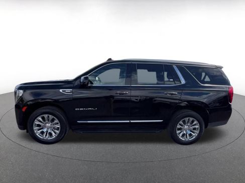 Used 2023 GMC Yukon Denali AWD/4WD image 9