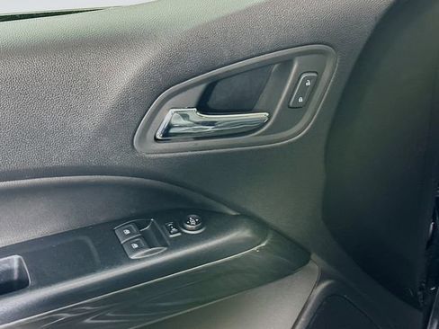 Used 2017 GMC Canyon SLE w/ All Terrain X Package image 19