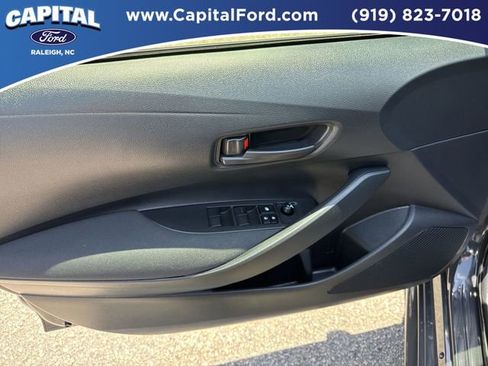 Used 2024 Toyota Corolla LE FWD image 20