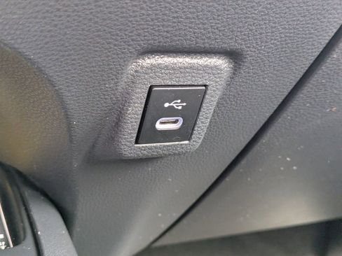 Used 2024 Toyota Corolla SE w/ SE Premium Package image 21