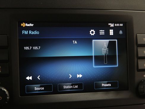 Used 2023 Mercedes-Benz Metris Passenger image 11