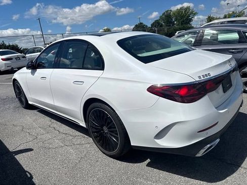 Used 2024 Mercedes-Benz E 350 4MATIC Sedan image 13