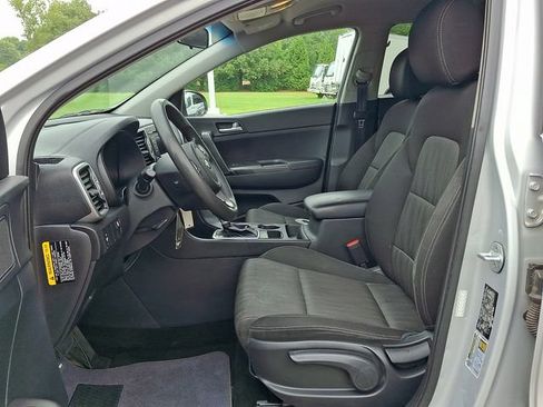 Used 2019 Kia Sportage LX FWD image 10
