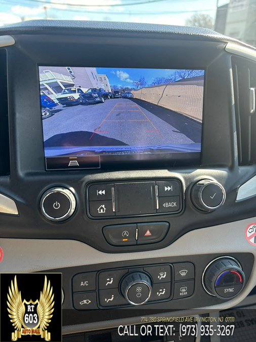 Used 2023 GMC Terrain SLT FWD image 13