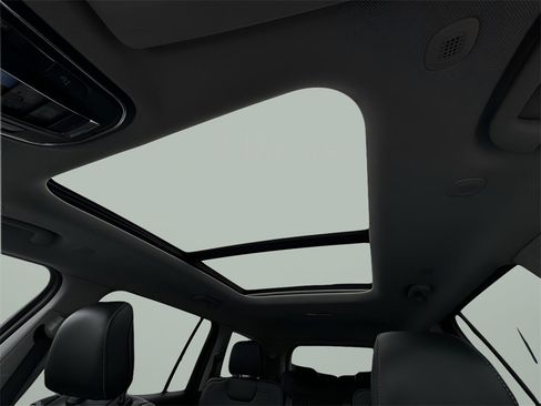 Certified 2023 Jeep Grand Cherokee L Limited w/ Trailer Tow Group (B) image 15