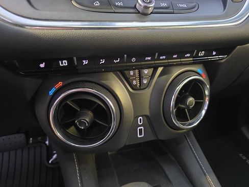 Used 2023 Chevrolet Blazer LT w/ Convenience Package FWD image 23