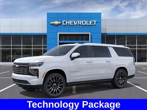 New 2026 Chevrolet Suburban High Country image 3