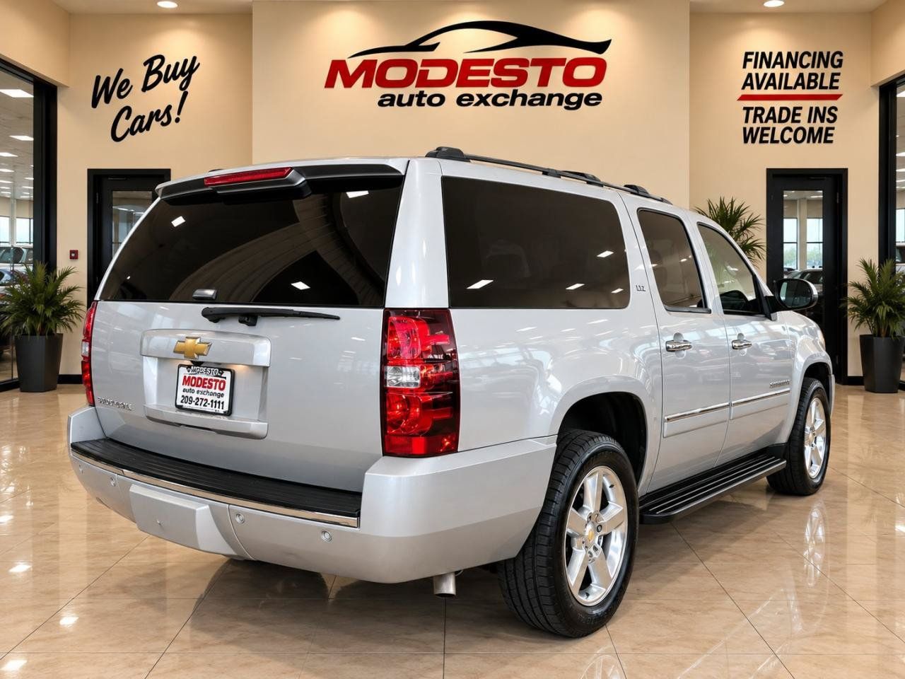Used 2013 Chevrolet Suburban LTZ AWD/4WD image 3