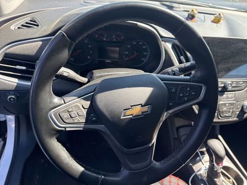 Used 2023 Chevrolet Malibu RS image 10