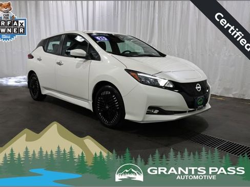 Certified 2025 Nissan Leaf SV Plus FWD image 1