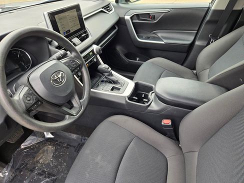 Used 2024 Toyota RAV4 LE image 14