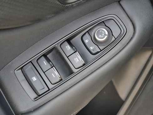 Used 2024 Subaru Outback Premium image 16