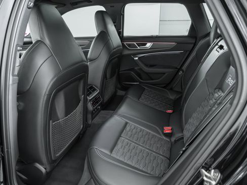 Used 2024 Audi RS 6 performance w/ Matte Carbon Package image 11