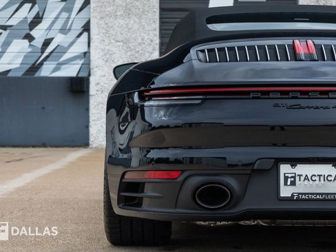 Used 2024 Porsche 911 Carrera 4S AWD/4WD image 14