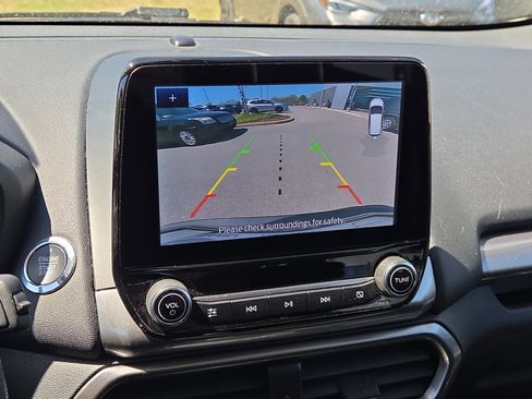 Used 2021 Ford EcoSport SE image 23