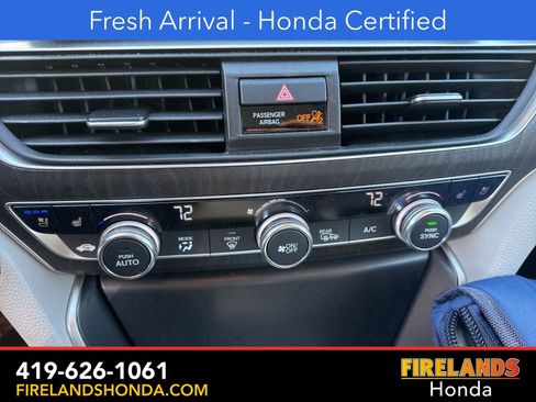 Used 2018 Honda Accord Touring image 14