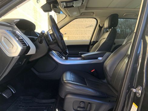 Used 2022 Land Rover Range Rover Sport HSE Silver Edition image 11