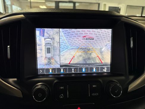 Used 2020 GMC Terrain Denali w/ GMC Pro Grade Package AWD/4WD image 21