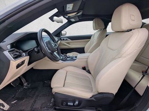 Used 2023 BMW 430i Coupe w/ M Sport Package image 17